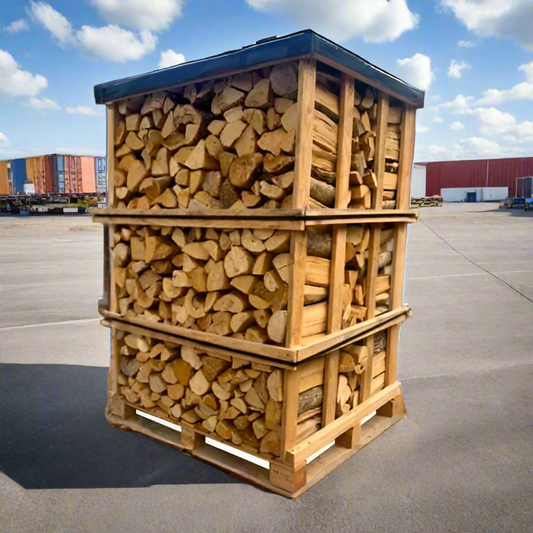 Bûches de bois de chauffage sèches de 33 cm sur une palette (2,9 mètres cubes)